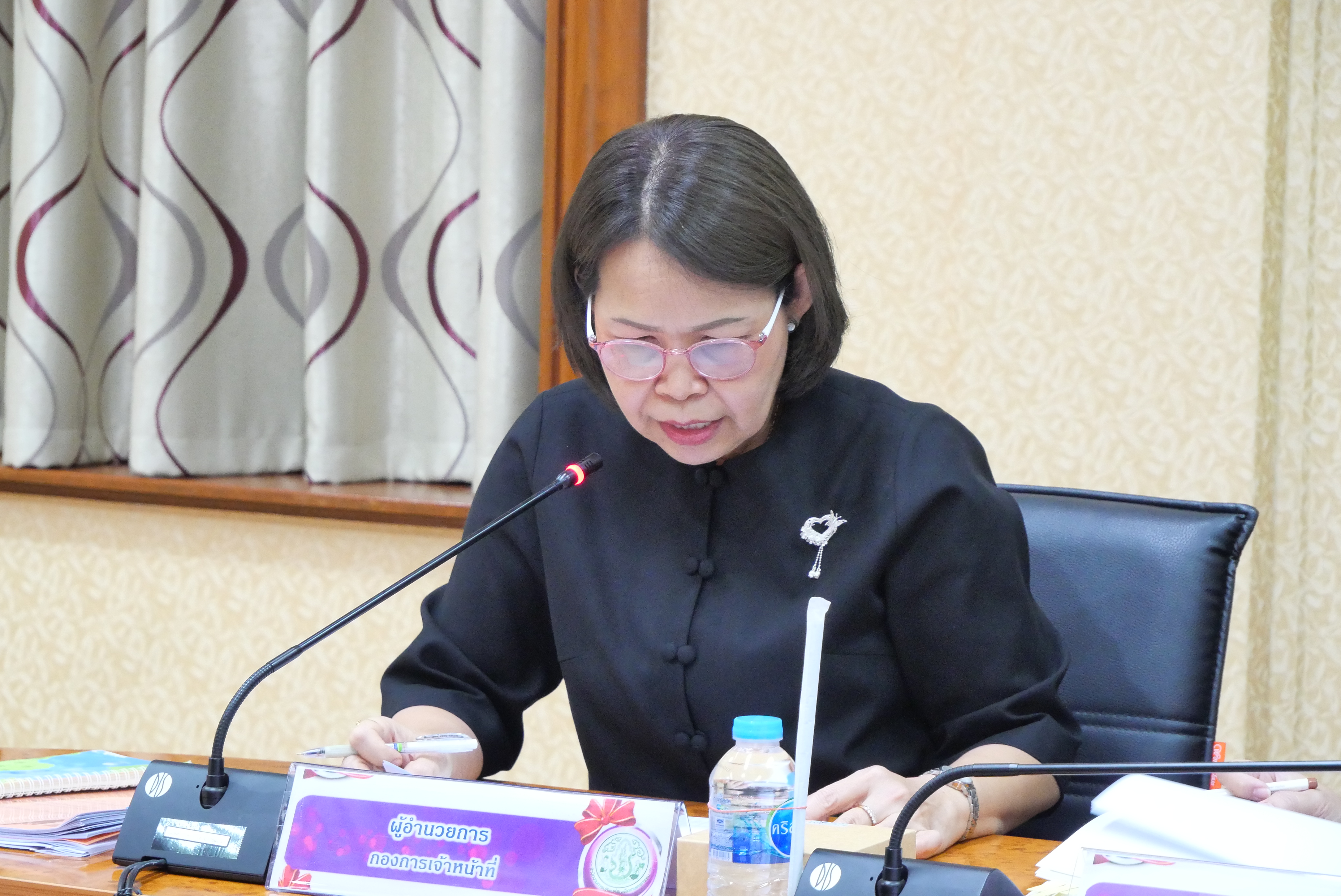 title - ส.ป.ก. ประชุมคณะกรรมการพิจารณาการขอพระราชทานเครื่องราชอิสริยาภรณ์ อันเป็นที่เชิดชูยิ่งช้างเผือก เครื่องราชอิสริยาภรณ์อันมีเกียรติยิ่งมงกุฎไทย และเหรียญจักรพรรดิมาลา ครั้งที่ 1/2569